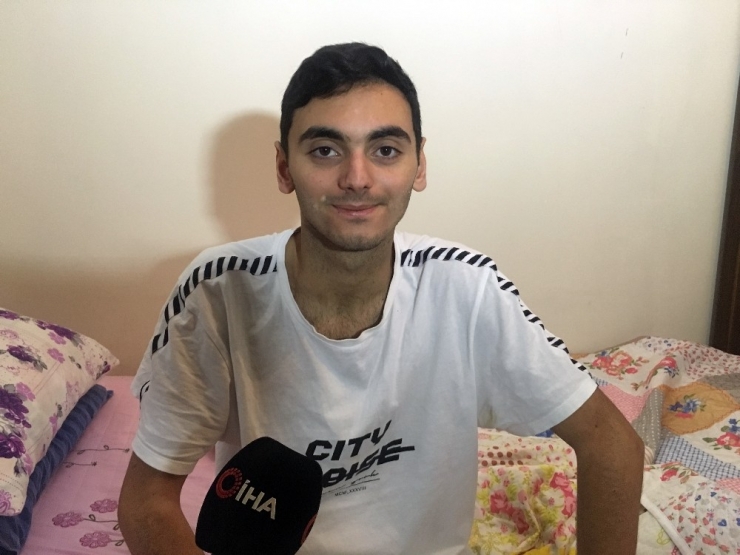 İstanbul’un Göbeğinde Silahlı Dehşet Kamerada