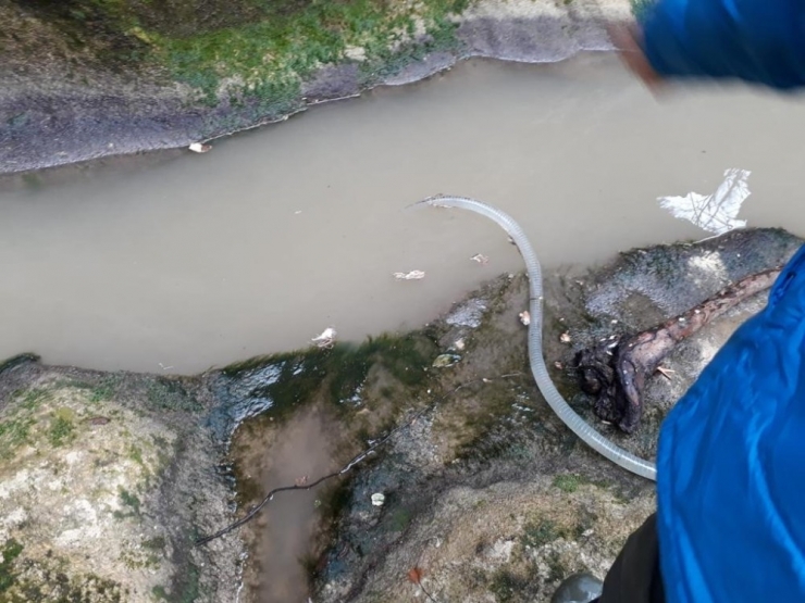 Kanyonda Kaçak Kazı Yapan 8 Kişi Suçüstü Yakalandı