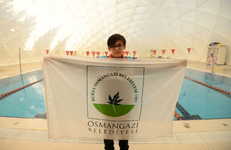 Osmangazili Kulaçtan Bronz Madalya