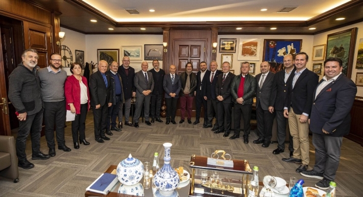 Profesyonel Spor Kulüplerine 10 Milyonluk Destek