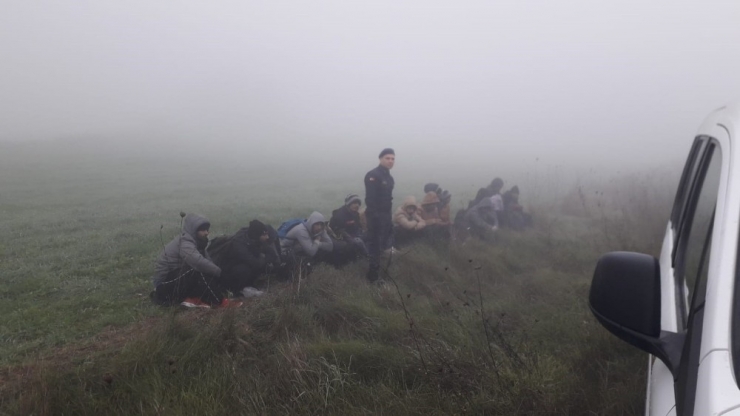 Tekirdağ’da 16 Kaçak Göçmen Yakalandı