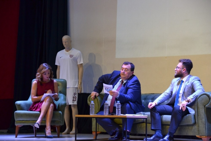 Bandırmaspor 2 Saatte 7 Bin Forma Sattı