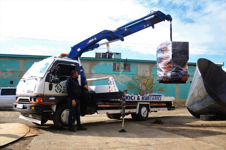 Van’da Üretilen Stokerli Kazanlar Bölge İllerine Gönderiliyor