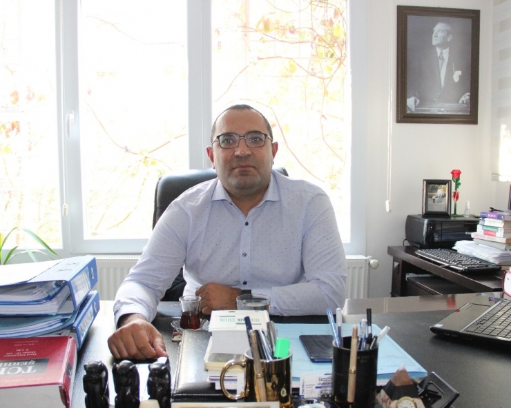 Kız Kardeşine Kimliğini Veren 70 Yaşındaki Kadının Hayatı Karardı