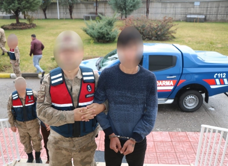 Diyarbakır’da Pkk/kck Operasyonu: 17 Gözaltı
