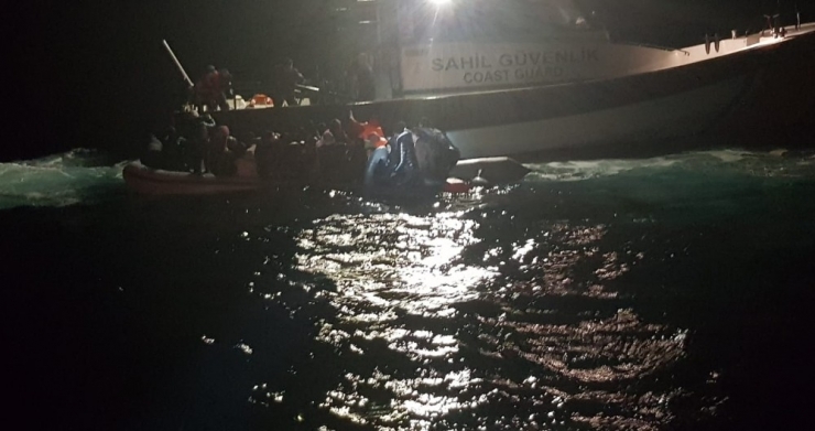 Enez Açıklarında 30 Düzensiz Göçmen Yakalandı