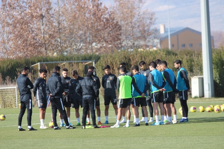 Bülent Uygun: "Aldığımız Galibiyet Şehrimizi Bütünleştirdi"