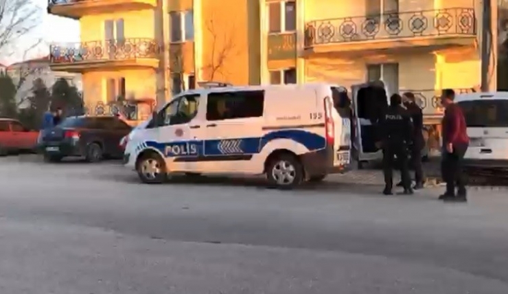 Tavşanlı’da Hırsızlık Şüphelisi 2 Kişi Tutuklandı