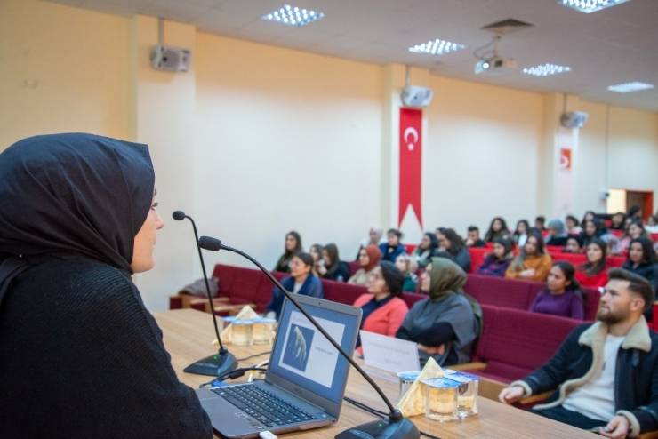 "Psikolojik Dayanıklılık" Konulu Konferans Verildi