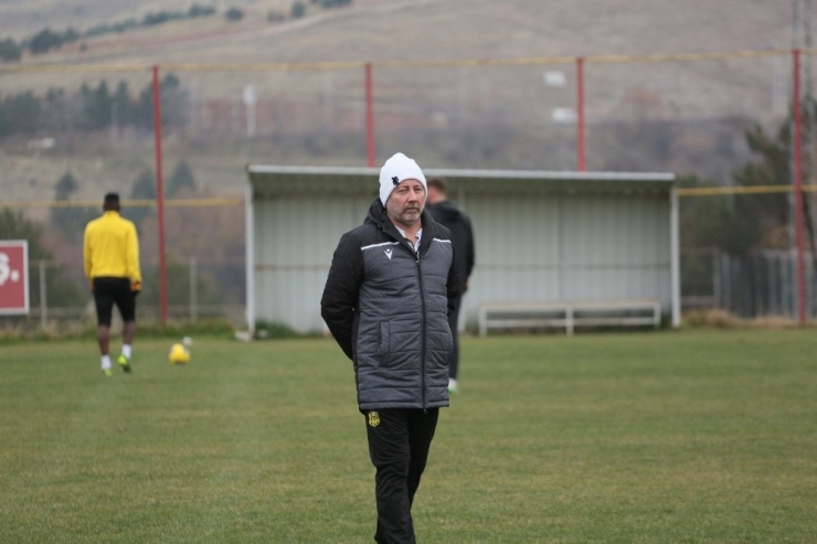 Yeni Malatyaspor’da Beşiktaş Mesaisi Sürüyor