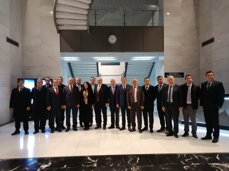 Ticaret Müşavirleri Yeni İhraç Pazarlarının Kapısını Açmak İçin Seferber Oldu