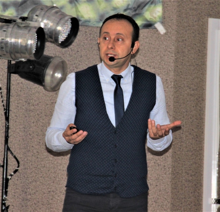 Kardiyoloji Anabilim Dalı Başkanı Doç. Dr. Hasan Güngör: “Okul Çağındaki Çocukların Üçte Biri Obez”