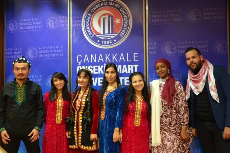 Çanakkale’de 3. Uluslararası Şiir Gecesi