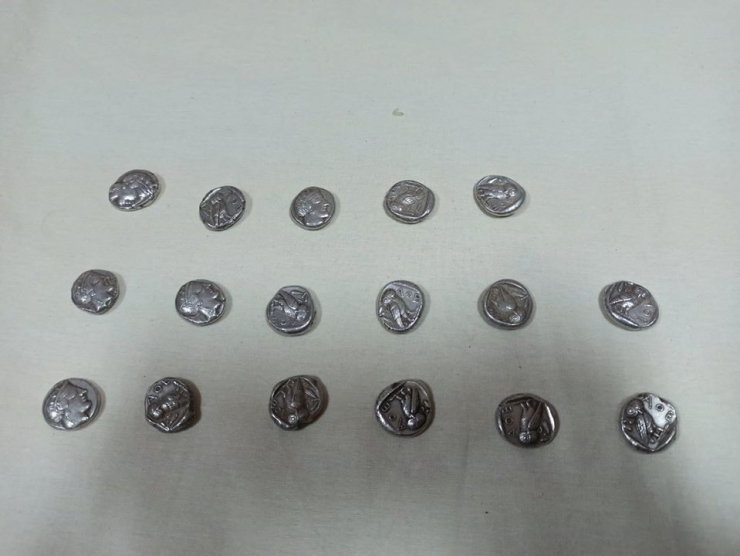 Erzincan’da Roma Dönemine Ait Tarihi Sikke Ele Geçirildi