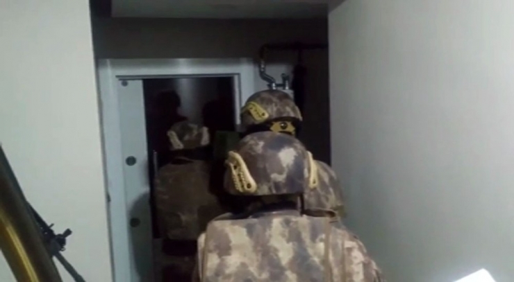 İstanbul’da Elektronik Sigara Dolandırıcılarına Operasyon