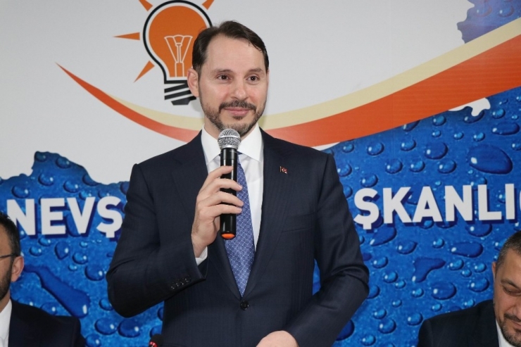 Bakan Albayrak, Ak Parti İl Başkanlığını Ziyaret Etti