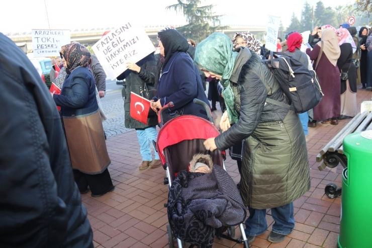 Rize’de Kamulaştırma Mağdurları Eylem Düzenledi 2 Kişi Sinir Krizi Geçirdi