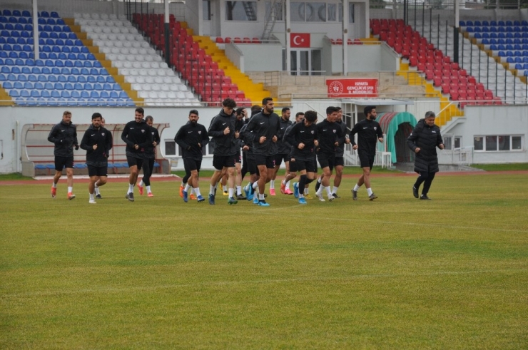 Teknik Direktör Şengün: "Takıma En Az 3 Takviye Şart"