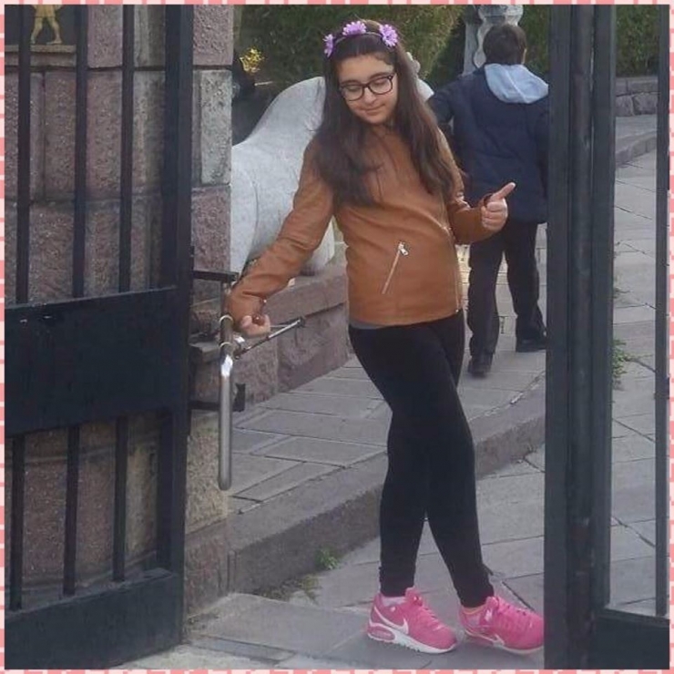 Antalya’da Okulun Penceresinden Düşen Genç Kız Hayatını Kaybetti