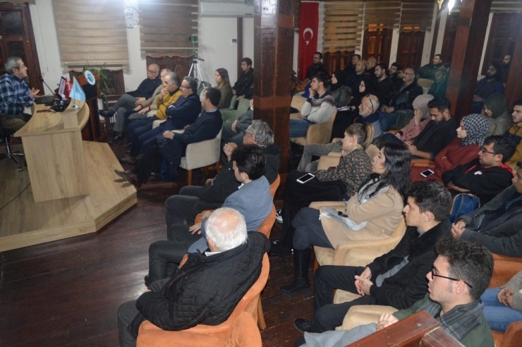 Eskişehir Türk Ocağı’nda ‘Osmanlı Sarayı Hanımlarının Mektupları’ Konferansı