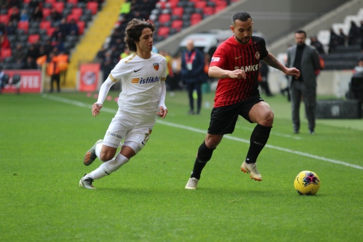 Süper Lig: Gaziantep Fk: 0 - Kayserispor: 0 (İlk Yarı)