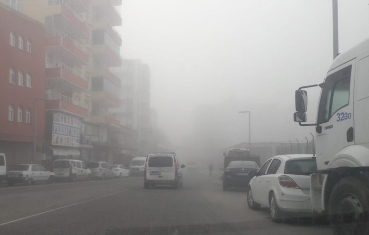 Silvan’ı Sis Kapladı