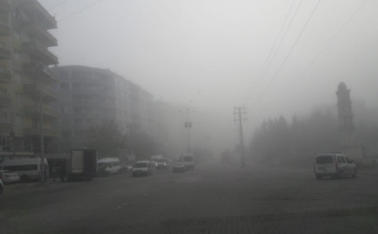 Silvan’ı Sis Kapladı