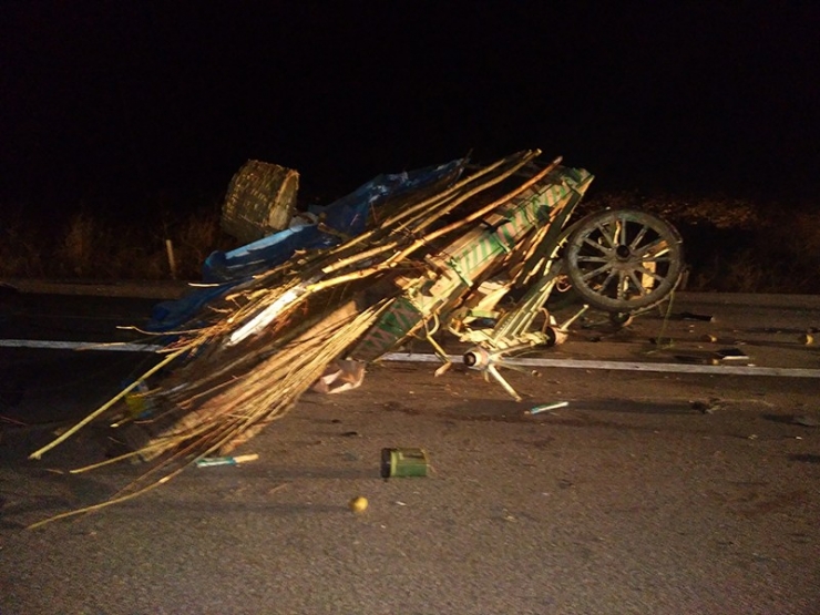 Gediz’de Otomobil At Arabasına Çarptı: 1 Ölü