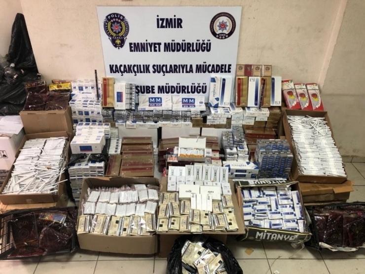 İzmir’de 7 Bin 200 Paket Kaçak Sigara Ve 185 Şişe Sahte İçki Ele Geçirildi