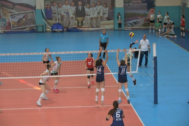 Salihli’nin Sultanları Devreyi Galibiyetle Kapattı