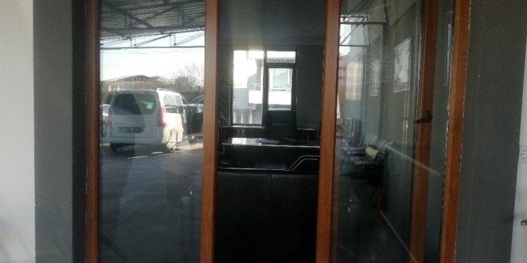 İş Yerinden Laptop Ve Kayıt Cihazı Çalındı