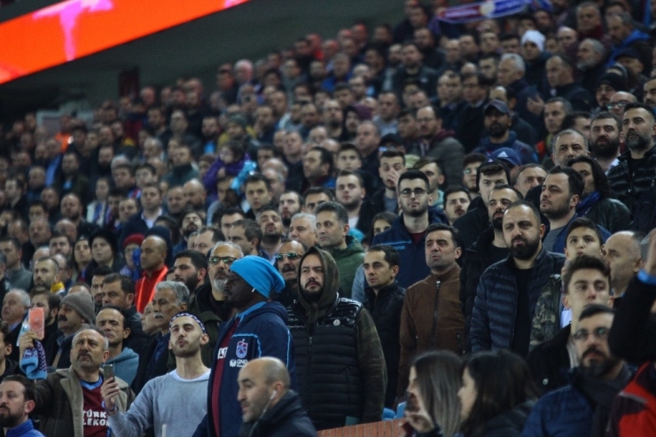 Süper Lig: Trabzonspor: 1 - Yukatel Denizlispor: 0 (İlk Yarı)