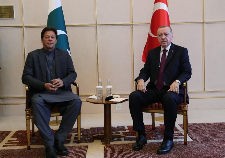 Cumhurbaşkanı Erdoğan, Pakistan Başbakanı Khan İle Görüştü