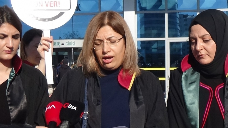 Öğrencisine Cinsel İstismarda Bulunduğu İddia Edilen Yüzme Öğretmeni Hakim Karşısına Çıktı