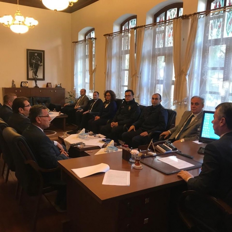 Edremit’te Kış Mevsimi Koordinasyon Toplantısı