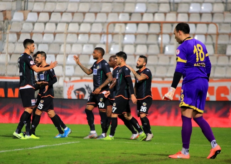 Ziraat Türkiye Kupası: Adanaspor: 0 - Aytemiz Alanyaspor: 4 (İlk Yarı)