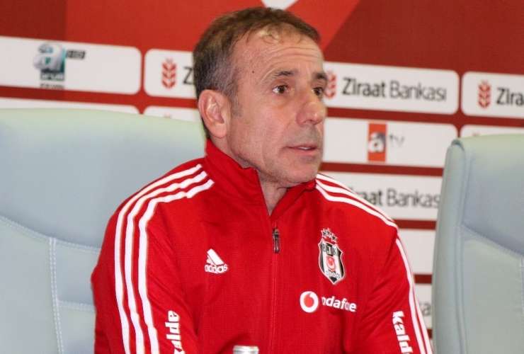 Abdullah Avcı: "Beşiktaş Forması Ağır Bir Formadır"