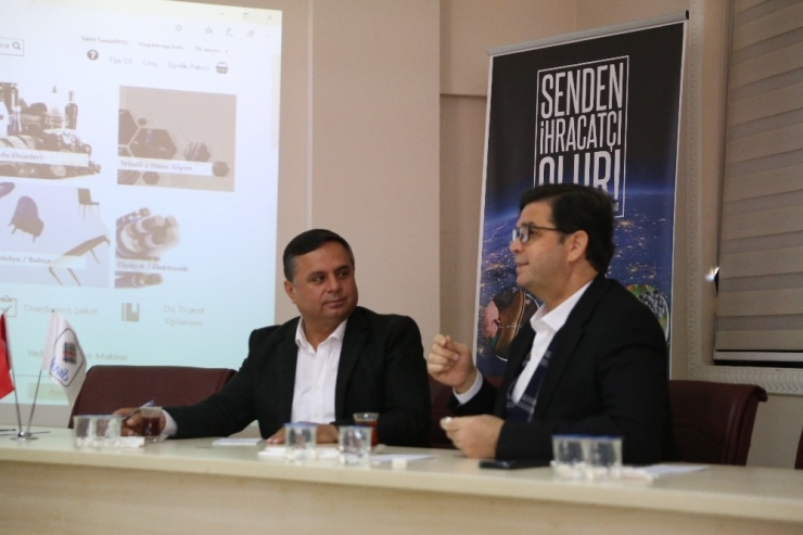 Denib, Çal’da Girişimcilere İhracat Yapmanın Yollarını Anlattı