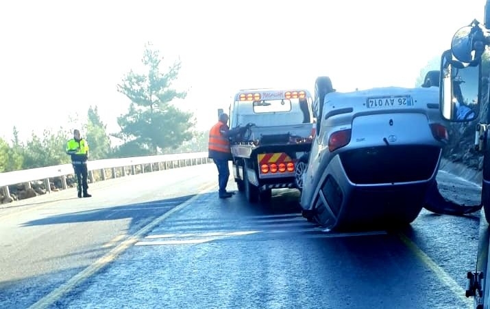 Takla Atan Araçtan Burunları Bile Kanamadan Çıktılar