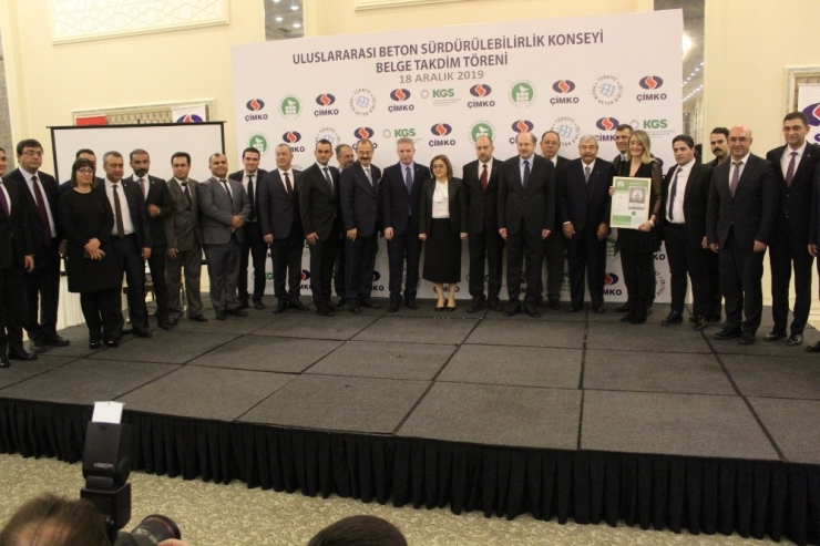 Çimko Çimento’ya ’Kaynakların Sorumlu Kullanımı’ Sertifikası