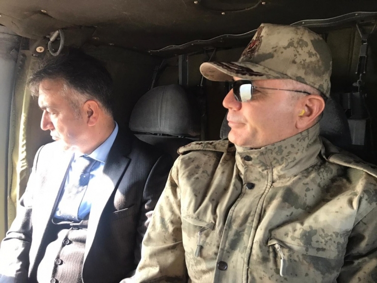 Vali Ve Komutanlar Operasyon Bölgesinde