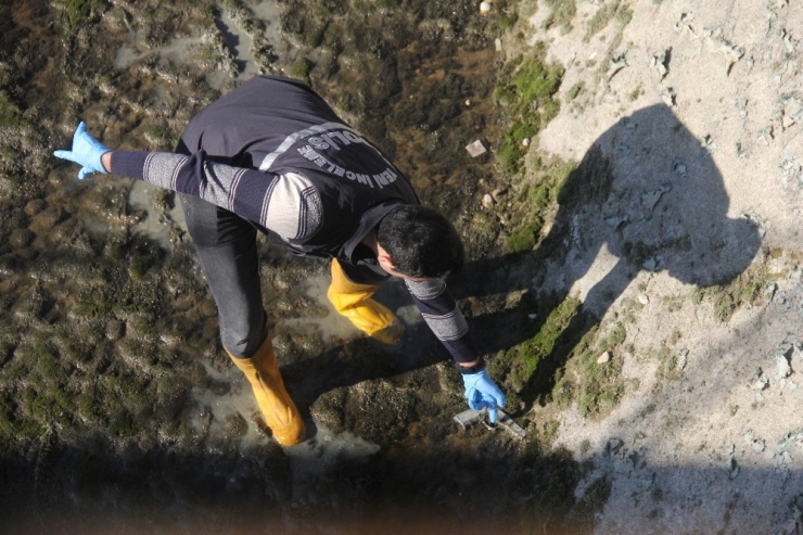 Sulama Kanalında Tabanca Bulundu