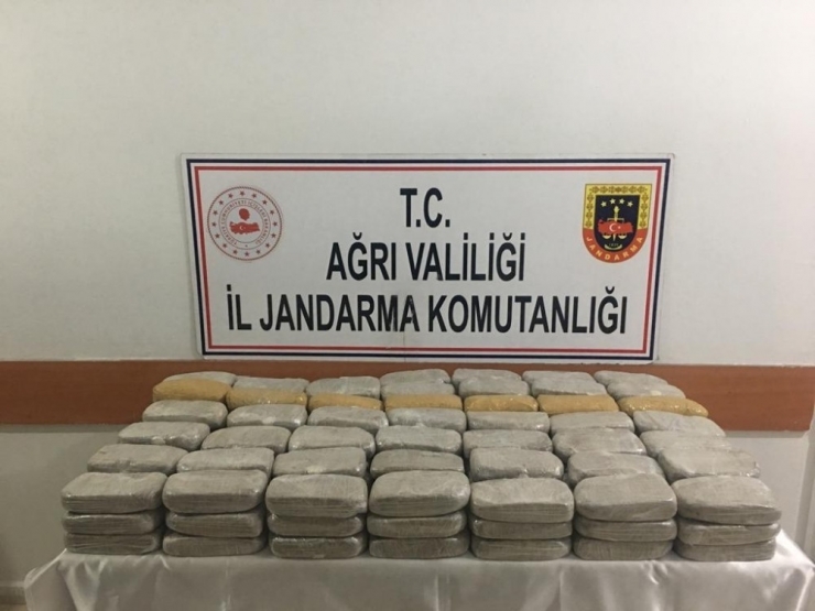 Ağrı’da 74 Kilo Eroin Ele Geçirildi