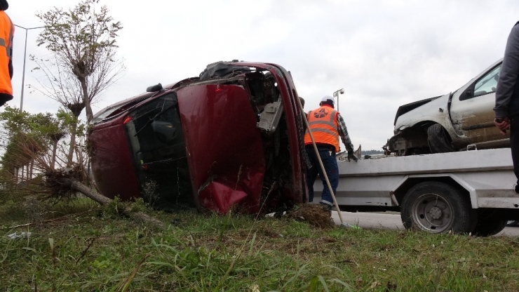 Çanakkale’de Zincirleme Kaza: 3 Yaralı