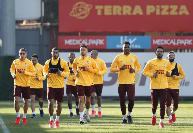 Galatasaray’da Ryan Babel Takımla Çalıştı