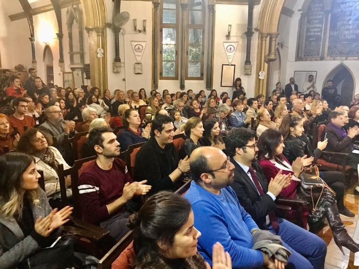 Buca’daki Yeni Yıl Konserine Yoğun İlgi