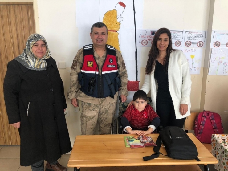 Engelli Gencin Forma Hayalini Jandarma Gerçekleştirdi