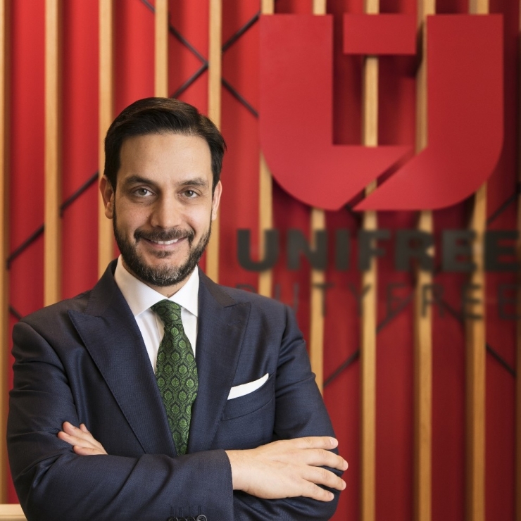 İstanbul Havalimanı’na Yabancılar Günübirlik Alışveriş İçin Gelmeye Başladı