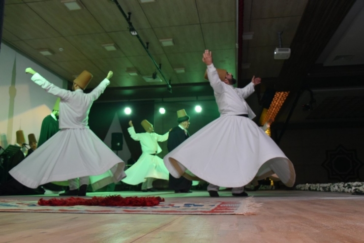 Mevlana Yunusemre’de Anıldı