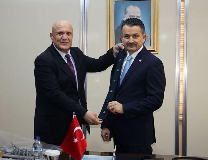 Bakan Pakdemirli: "Küçük Ölçekli Balıkçılara 13 Milyon Liralık Destek Bugün Hesaplara Yatıyor"